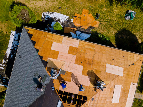 Best Emergency Roof Repair  in Leonville, LA